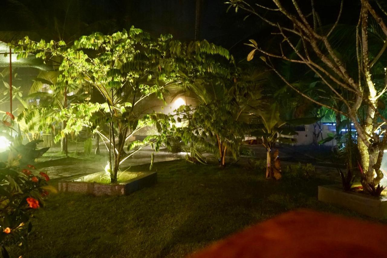 Red Coconut Villa بينتوتا المظهر الخارجي الصورة