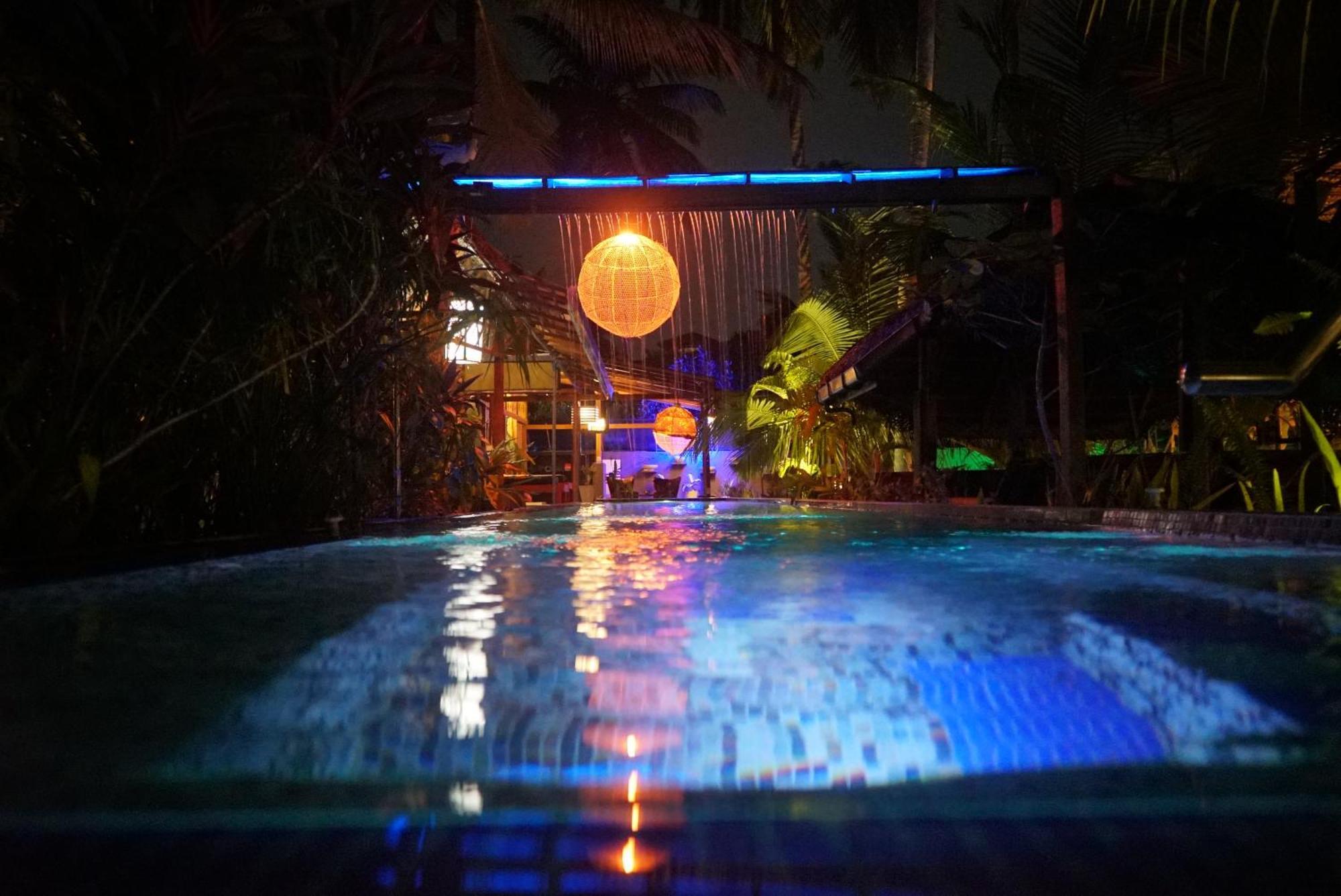 Red Coconut Villa بينتوتا المظهر الخارجي الصورة